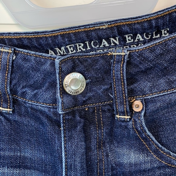 American Eagle Hi-Rise Festival Cutoff Jean Shorts Size 2 - Picture 4 of 8